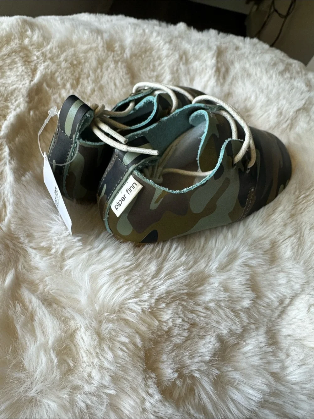 Piper finn baby Camouflage Lace-Up Shoes - Olive Camo size 6